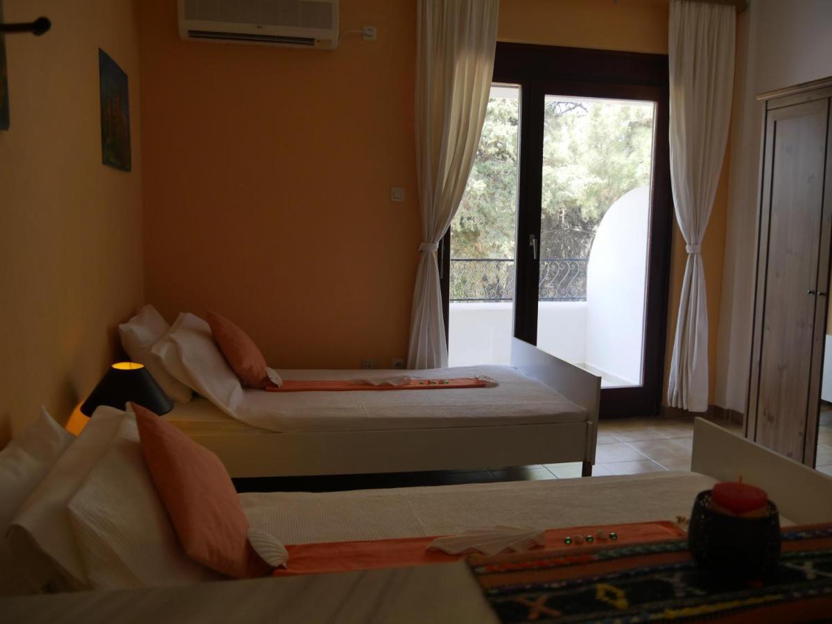 Helios-Rhodos-Apartments Koskinou  Esterno foto