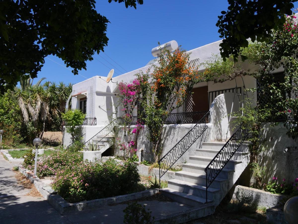 Helios-Rhodos-Apartments Koskinou  Esterno foto